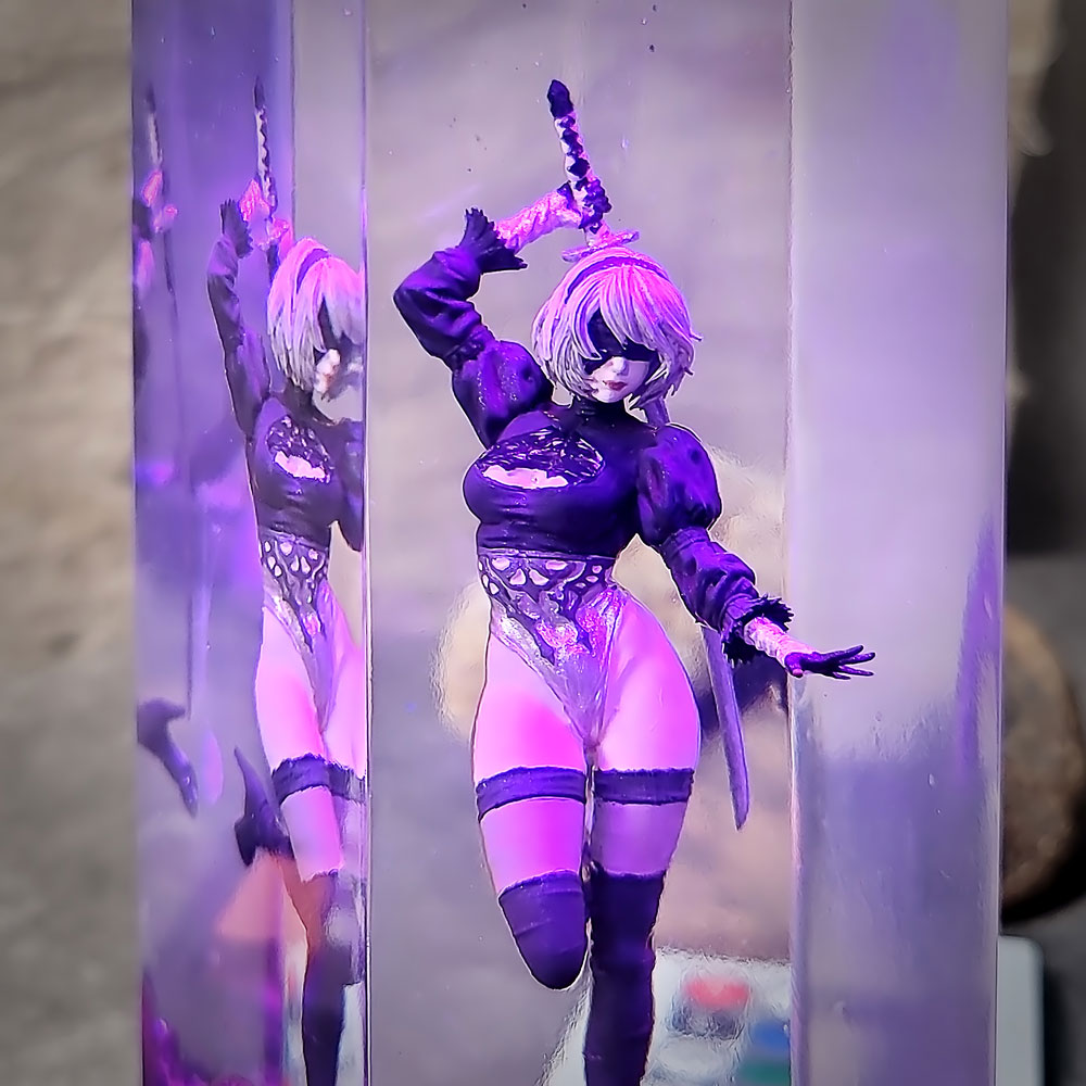 2B Resin Figure Lamp, NieR:Automata Gifs, Custom LED Light