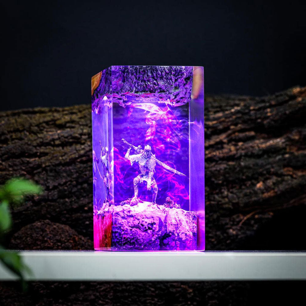 Knight Artorias Lamp - Dark Souls Gift