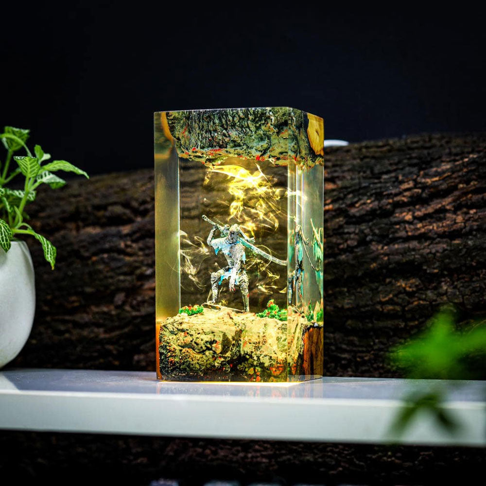 Knight Artorias Lamp - Dark Souls Gift