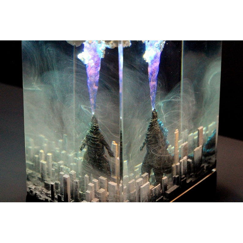 Unique Godzilla Gifts Resin Lamp with Atomic Blast