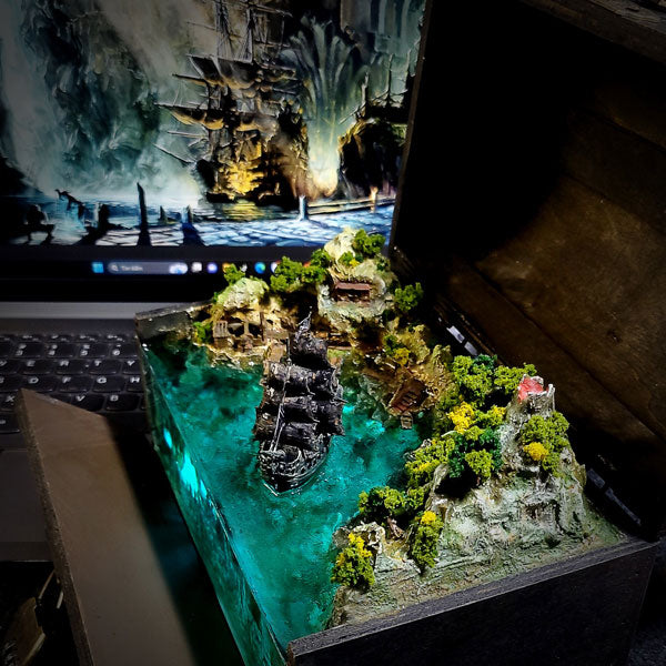 black pearl ship figure, Pirates of the Caribbean resin lamp